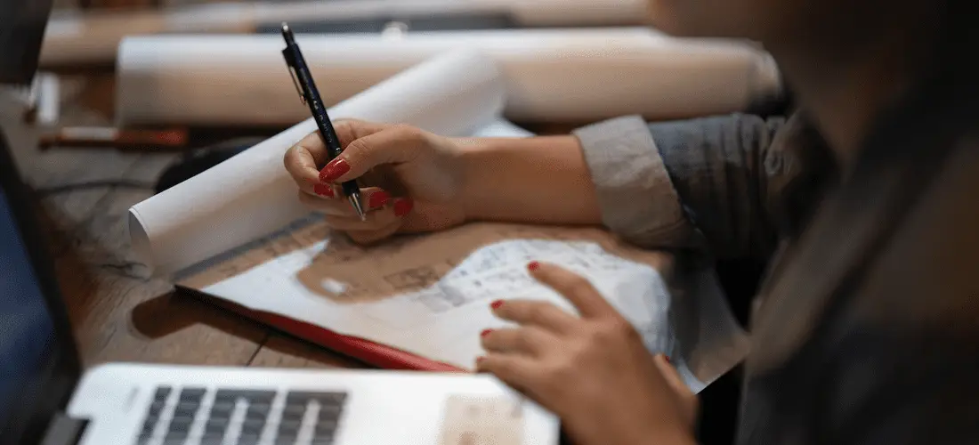 Специалист ускоряет процесс экспертизы